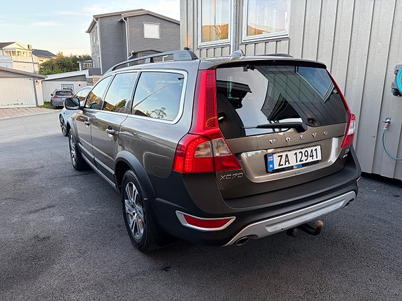 Volvo XC70 4 of 22