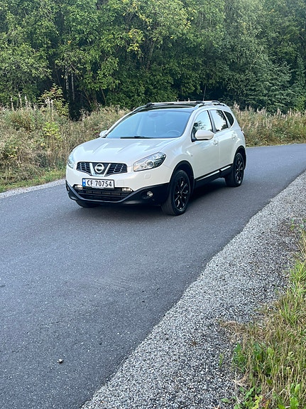 Nissan Qashqai+2 3 of 17