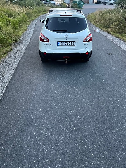 Nissan Qashqai+2 9 of 17