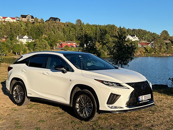 Lexus RX450h 13 of 30