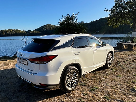 Lexus RX450h 11 of 30