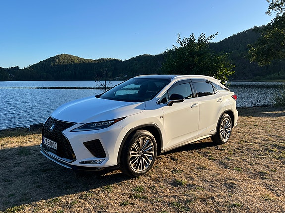 Lexus RX450h 5 of 30