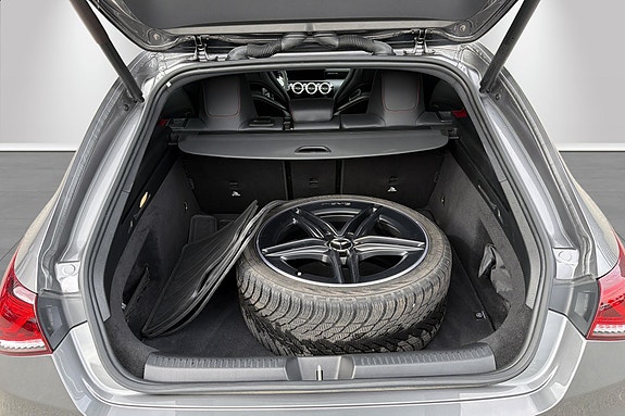Mercedes-Benz CLA45 5 of 26