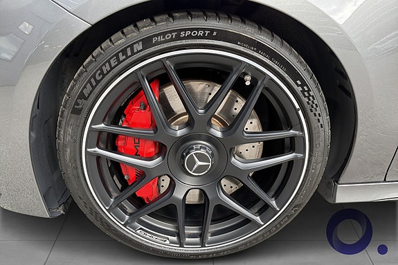 Mercedes-Benz CLA45 10 of 26
