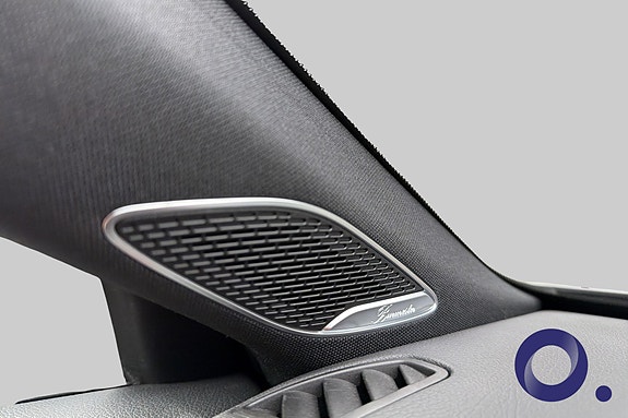 Mercedes-Benz CLA45 20 of 26