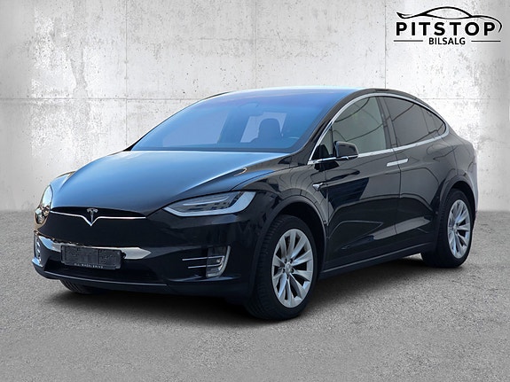 Tesla Model X 3 of 26