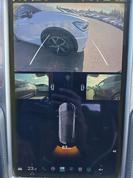 Tesla Model X 26 of 26