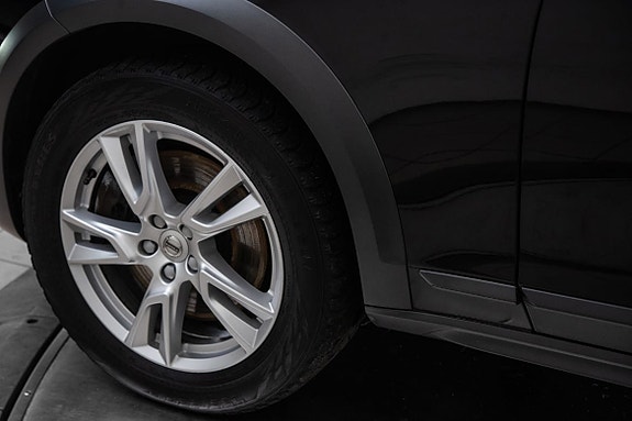 Volvo V90 Cross Country 11 of 30