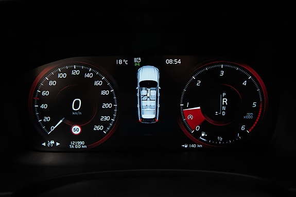 Volvo V90 Cross Country 13 of 30