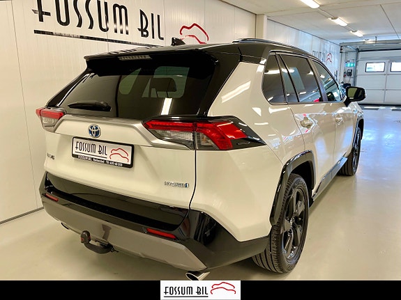Toyota RAV4 11 of 30