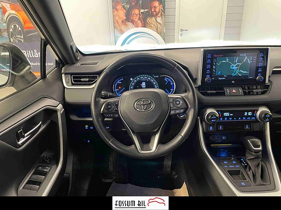 Toyota RAV4 30 of 30