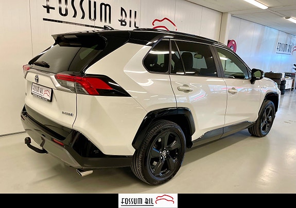 Toyota RAV4 10 of 30