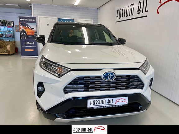 Toyota RAV4 3 of 30