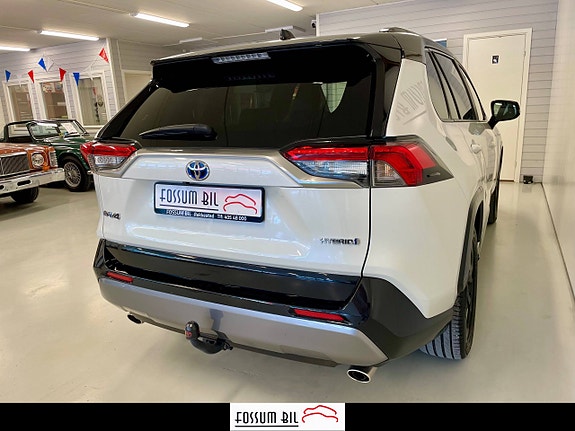 Toyota RAV4 21 of 30