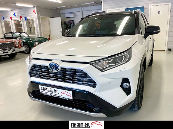 Toyota RAV4 12 of 30