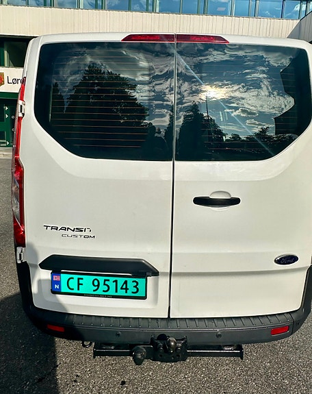 Ford Transit Custom 310L 6 of 24