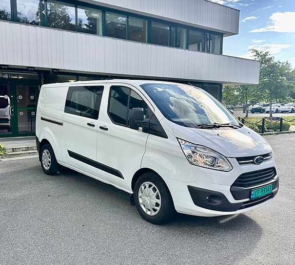 Ford Transit Custom 310L 3 of 24