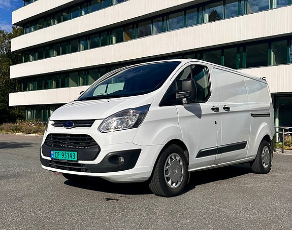 Ford Transit Custom 310L 9 of 24