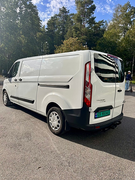 Ford Transit Custom 310L 7 of 24