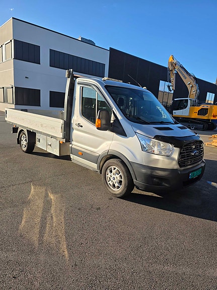Ford Transit 350 L3 Van 3 of 18