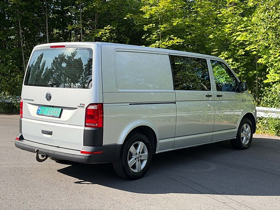 Volkswagen Transporter 8 of 30
