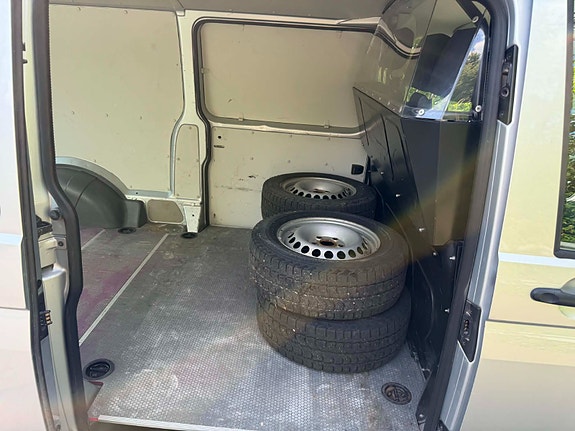 Volkswagen Transporter 17 of 30