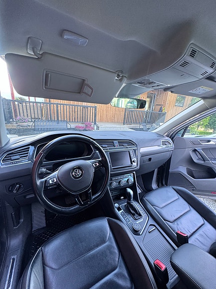 Volkswagen Tiguan 11 of 21