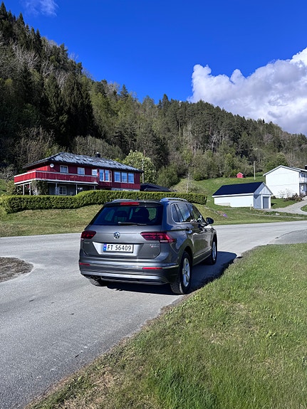 Volkswagen Tiguan 6 of 21