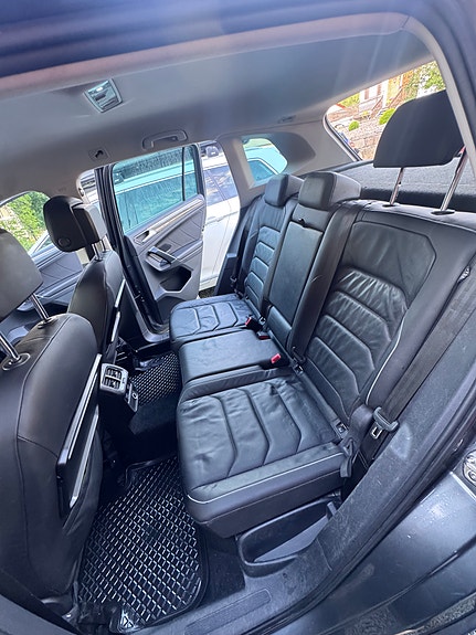 Volkswagen Tiguan 14 of 21