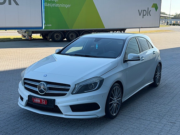 Mercedes-Benz A180 4 of 30