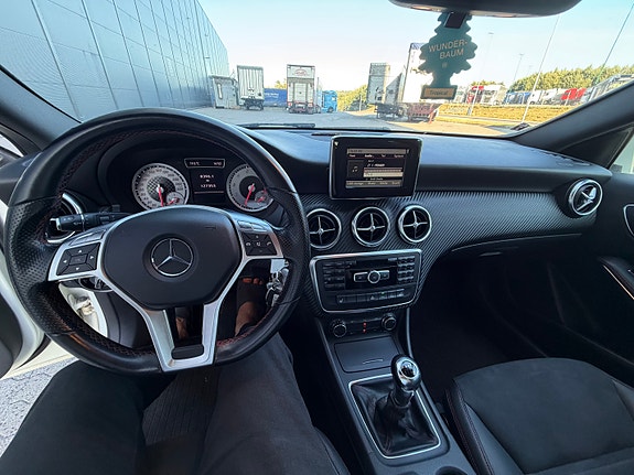 Mercedes-Benz A180 29 of 30