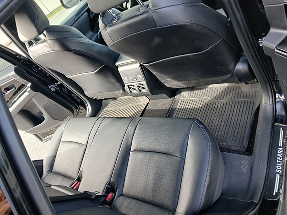 Subaru Solterra 10 of 23