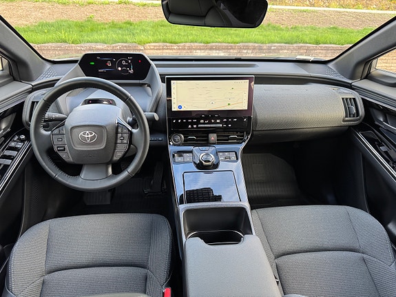 Toyota bZ4X 20 of 30