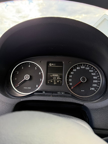 Volkswagen Polo 7 of 23