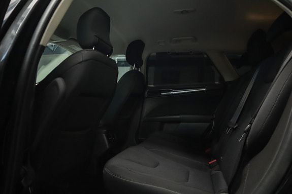 Ford Mondeo 28 of 30