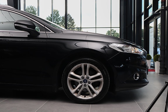 Ford Mondeo 16 of 30