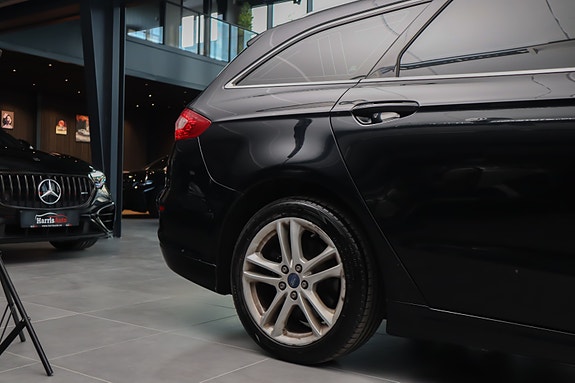Ford Mondeo 15 of 30