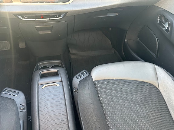 Citroen Grand C4 Picasso 9 of 17