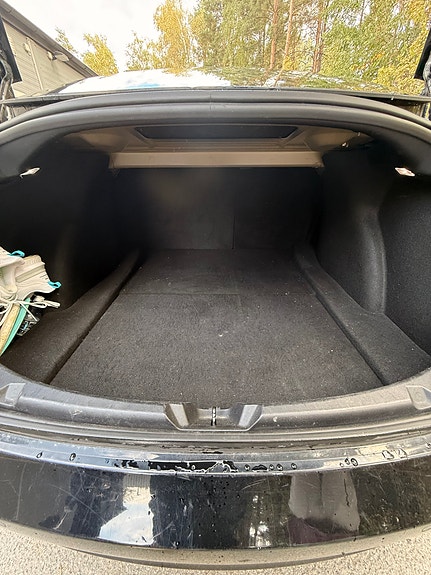 Tesla Model 3 13 of 20