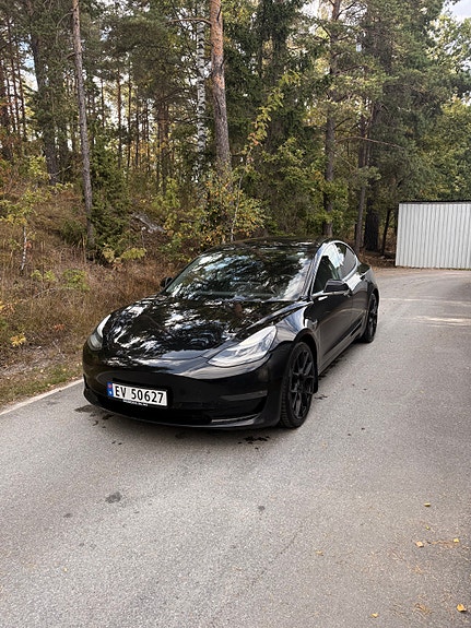 Tesla Model 3 6 of 20