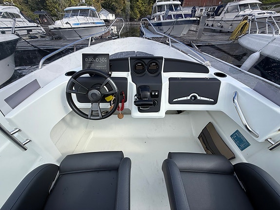 Yamarin 56SC YAMAHA 100HK / 7"GARMIN / KUN 70 TIMER! 12 of 22