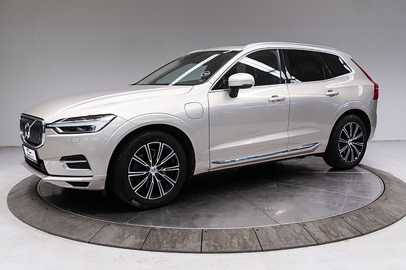 Volvo XC60 15 of 30