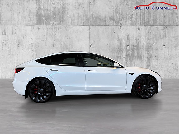 Tesla Model 3 5 of 30