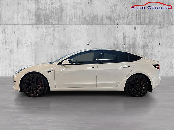 Tesla Model 3 4 of 30