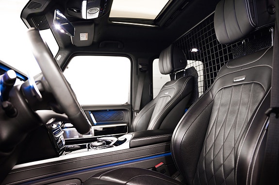 Mercedes-Benz G63 12 of 30