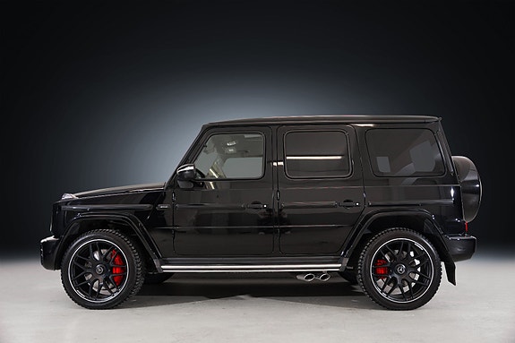 Mercedes-Benz G63 2 of 30