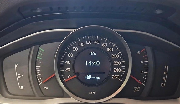 Volvo V60 9 of 15