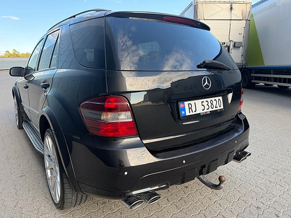 Mercedes-Benz ML280 10 of 30