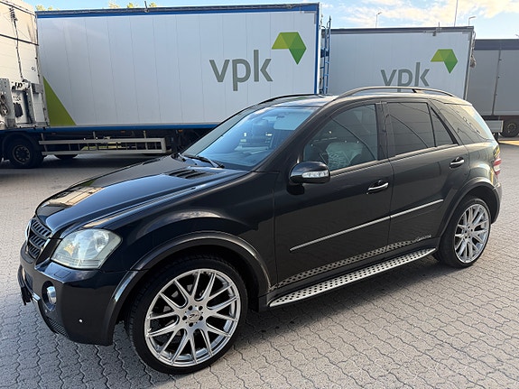 Mercedes-Benz ML280 5 of 30