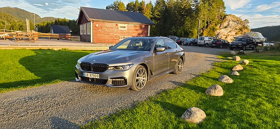 BMW 520d 4 of 11